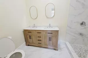7973 Sparta St, Houston, TX 77028 - Photo 25