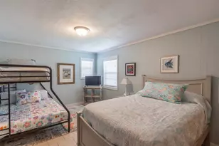 710 91st St, Galveston, TX 77554 - Photo 17