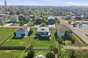 16630 Jamaica Inn Rd, Jamaica Beach, TX 77554 - Photo 27