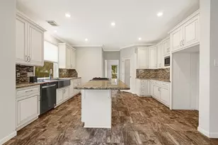 2915 Silverberry Trail, Kingwood, TX 77345 - Photo 11