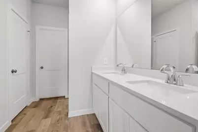 10643 Crockett Meadows Boulevard, Conroe, TX 77306 - Photo 13
