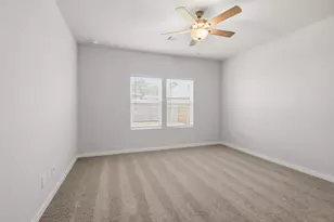 10643 Crockett Meadows Blvd, Conroe, TX 77306 - Photo 11