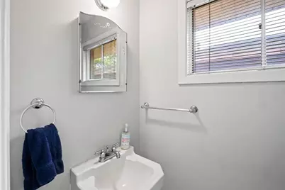 7722 Dillon Street, Houston, TX 77061 - Photo 9