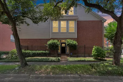 2901 W Dallas Street, Houston, TX 77019 - Photo 1