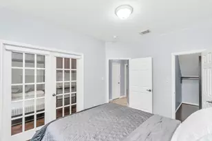 2901 W Dallas St, Houston, TX 77019 - Photo 9