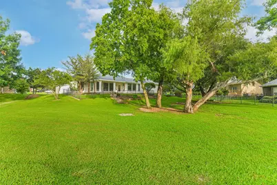 103 Forest Court, Conroe, TX 77356 - Photo 35