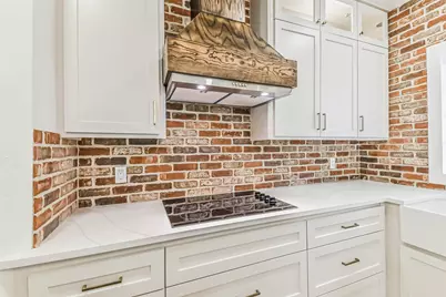 103 Forest Court, Conroe, TX 77356 - Photo 13
