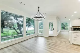 103 Forest Ct, Conroe, TX 77356 - Photo 17