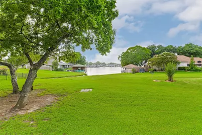 103 Forest Court, Conroe, TX 77356 - Photo 37