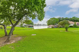 103 Forest Ct, Conroe, TX 77356 - Photo 37