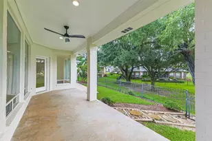 103 Forest Ct, Conroe, TX 77356 - Photo 33