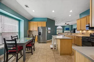 14217 Stone Bluff Ln, Rosharon, TX 77583 - Photo 15