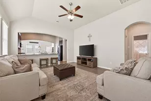 6027 Prince Pl Dr, Rosenberg, TX 77471 - Photo 5