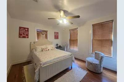 3409 Avenue L, Galveston, TX 77550 - Photo 7