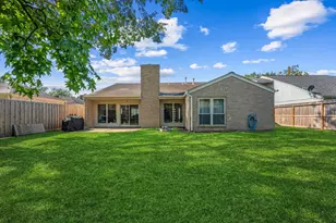 11854 Briar Forest Dr, Houston, TX 77077 - Photo 23