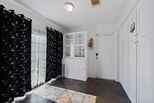 11854 Briar Forest Dr, Houston, TX 77077 - Photo 9