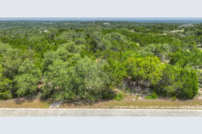 235 Flanders, Fischer, TX 78623 - Photo 13
