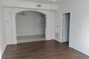 6289 Wilcrest Dr, Houston, TX 77072 - Photo 5