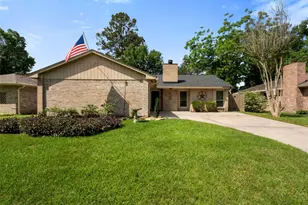 4058 Sherwood Street E, Kingwood, TX 77339 - Photo 1