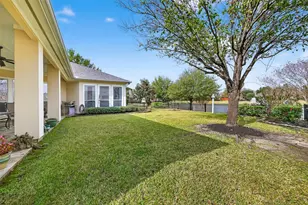18622 Yorkshire Manor Ct, Spring, TX 77379 - Photo 11