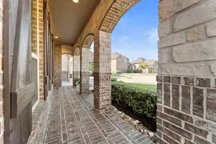 25214 Angelwood Springs Ln, Tomball, TX 77375 - Photo 5