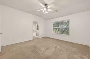 210 Drake Run Ln, League City, TX 77539 - Photo 11