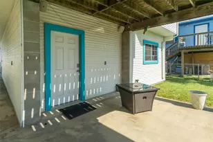 385 Ling, Bayou Vista, TX 77563 - Photo 33