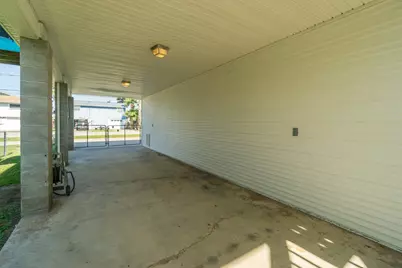 385 Ling, Bayou Vista, TX 77563 - Photo 31