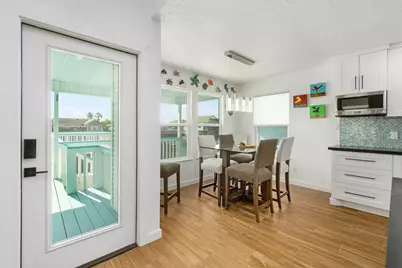 385 Ling, Bayou Vista, TX 77563 - Photo 3