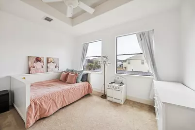 4523 Maple Street, Bellaire, TX 77401 - Photo 27