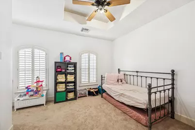 4523 Maple Street, Bellaire, TX 77401 - Photo 23