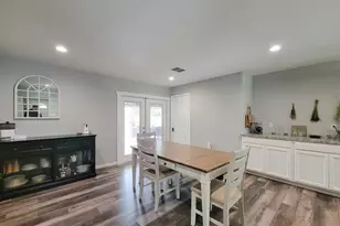 4405 W 43rd St, Houston, TX 77092 - Photo 9