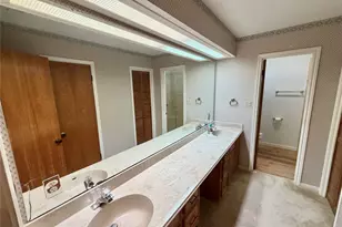 3 S Erik Dr, Angleton, TX 77515 - Photo 25
