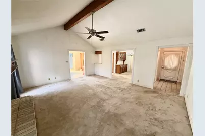 3 S Erik Drive, Angleton, TX 77515 - Photo 7