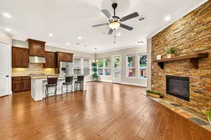 2029 Arrowood Glen Dr, Houston, TX 77077 - Photo 15