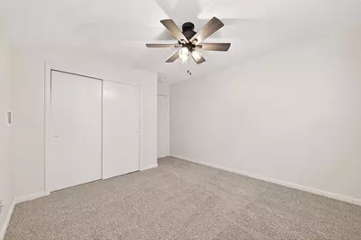 10602 Longmont Drive, Houston, TX 77042 - Photo 35