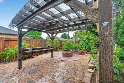 10117 Woodwind Drive, Houston, TX 77025 - Photo 39