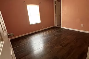 709 Matthews St, Bay City, TX 77414 - Photo 9