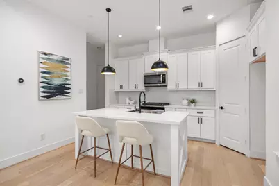10937 Fire Creek Drive, Houston, TX 77043 - Photo 13