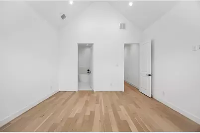 10937 Fire Creek Drive, Houston, TX 77043 - Photo 21