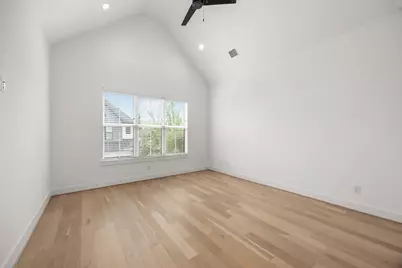 10937 Fire Creek Drive, Houston, TX 77043 - Photo 19