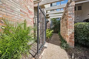 5818 Valley Forge Dr, Houston, TX 77057 - Photo 3