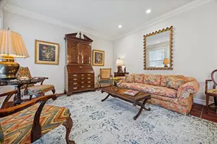 5818 Valley Forge Dr, Houston, TX 77057 - Photo 9