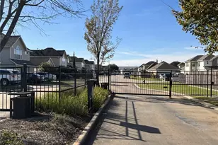 8839 Windfern Trace Dr, Houston, TX 77064 - Photo 23