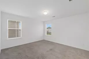 647 Ash Mill Dr, Houston, TX 77090 - Photo 17