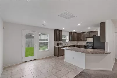 647 Ash Mill Drive, Houston, TX 77090 - Photo 3