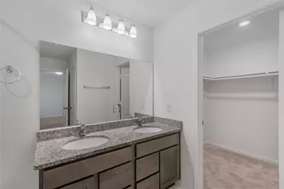 647 Ash Mill Drive, Houston, TX 77090 - Photo 21