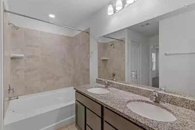 647 Ash Mill Drive, Houston, TX 77090 - Photo 23