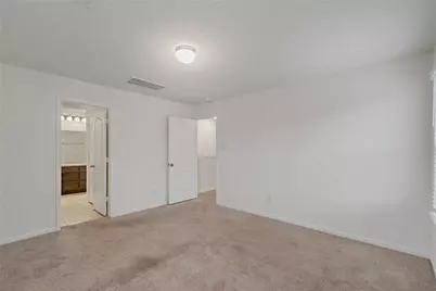 647 Ash Mill Drive, Houston, TX 77090 - Photo 19