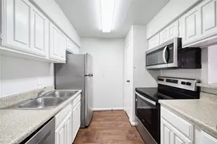 6001 Reims Rd, Houston, TX 77036 - Photo 5